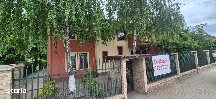 Casă cu 4 camere cu Teren 762 Mp în Exterior Vest