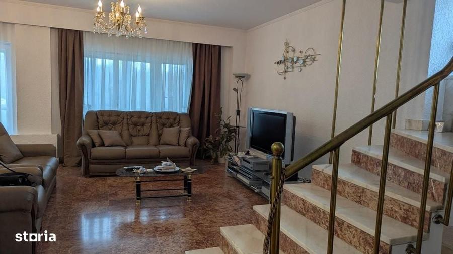 Apartament cu 4 camere în Kiseleff