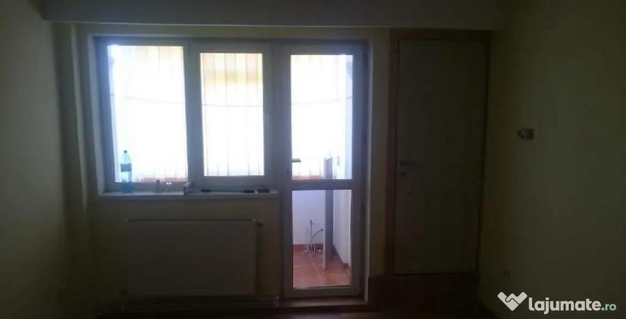 Apartament cu 2 camere semidecomandat în Gării