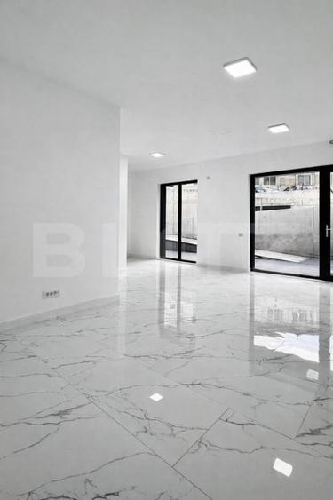Spațiu comercial, de 40 mp, în Universității