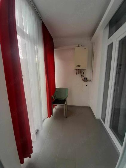 Apartament cu 2 camere semidecomandat în Florești