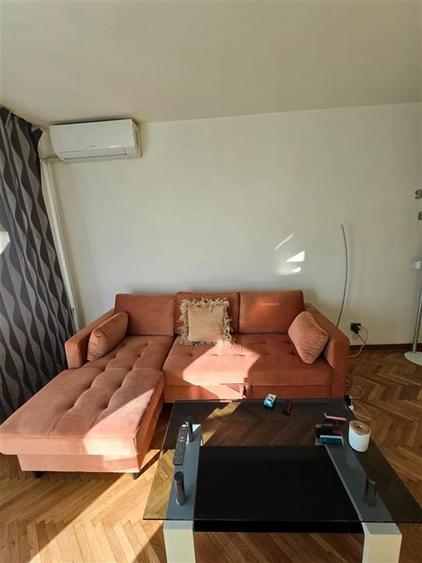 Apartament cu 2 camere semidecomandat, mobilat în Cișmigiu