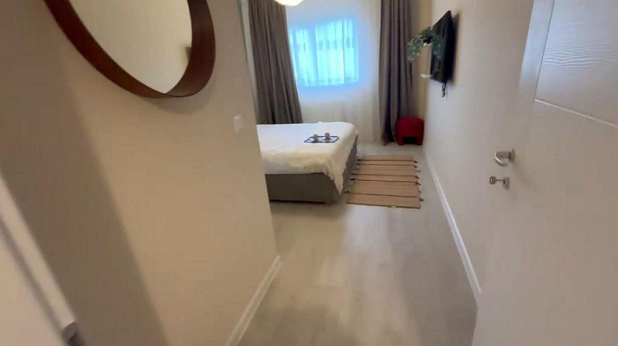 Apartament cu 2 camere decomandat, mobilat în Titan
