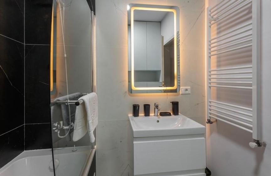 Apartament cu 2 camere decomandat în Metalurgiei