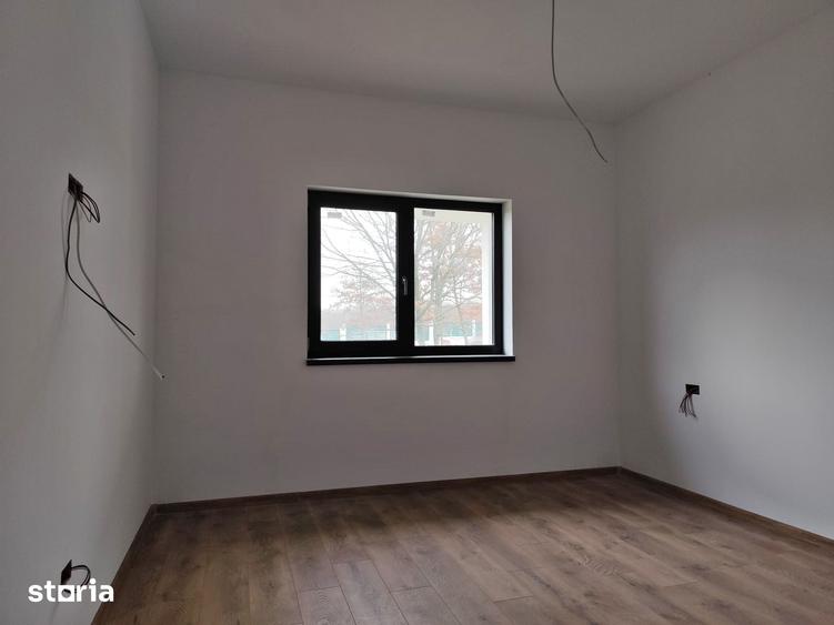 Casă cu 4 camere cu Teren 616 Mp în Paleu