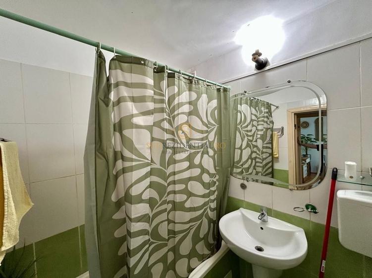 Apartament cu 3 camere decomandat, mobilat în Brâncoveanu