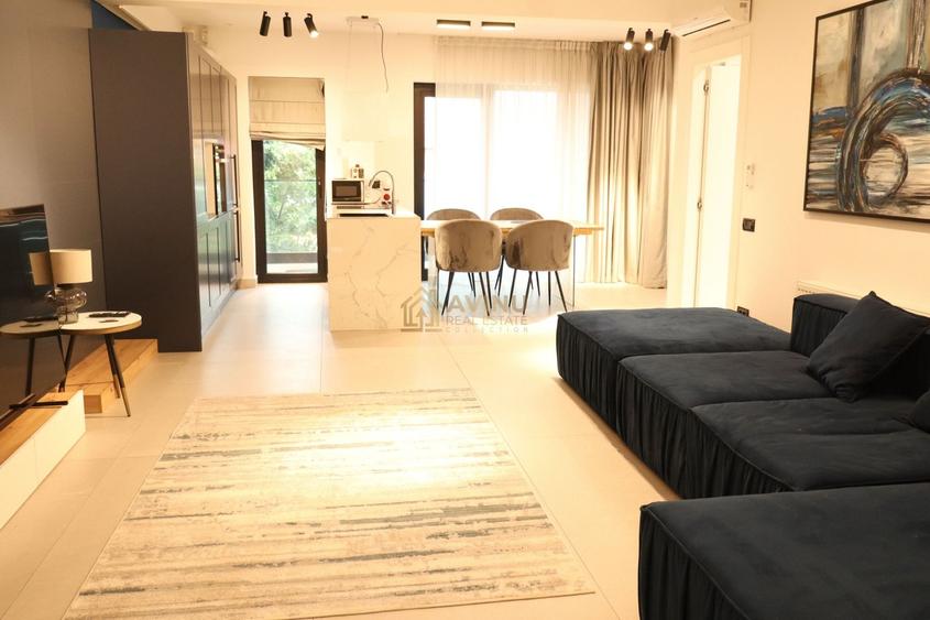 Apartament cu 3 camere decomandat în Domenii