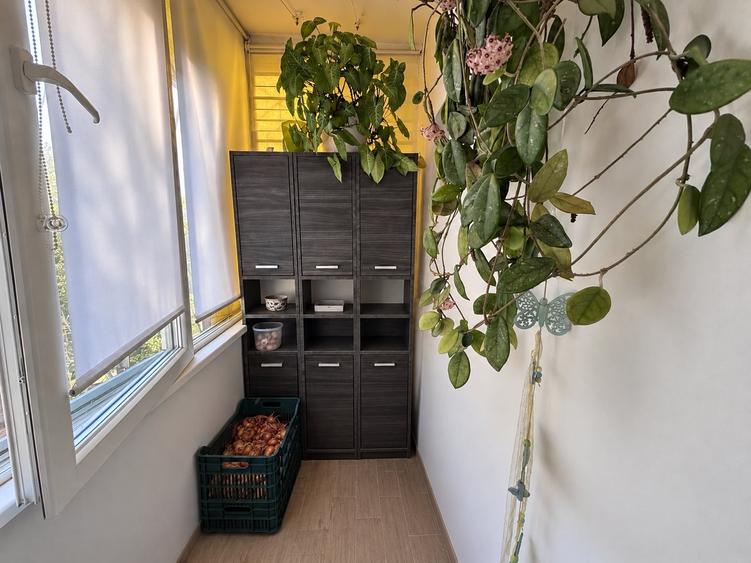 Apartament cu 4 camere decomandat, mobilat în Doamna Ghica
