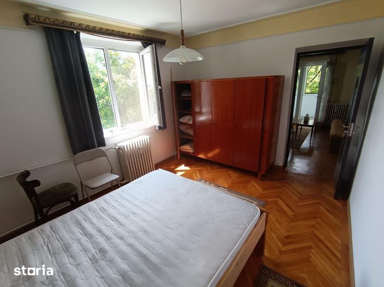 Apartament cu 2 camere semidecomandat, mobilat în Ultracentral