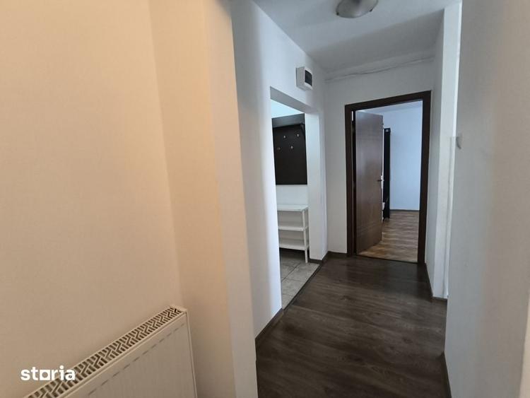 Apartament cu 2 camere decomandat în Plopilor