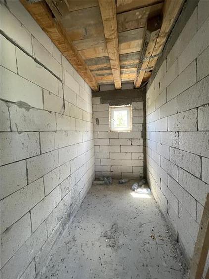 Casă individuală cu 4 camere cu Teren 1600 Mp în Malcoci
