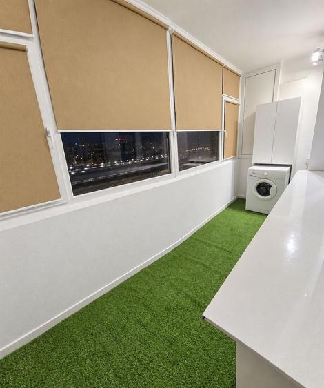 Apartament renovat complet, luminos, cu balcon închis și A/C,Pajura - 1
