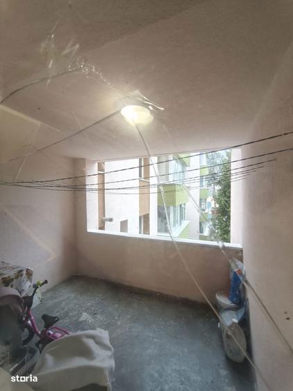 Apartament cu 2 camere decomandat în Dâmbu Pietros