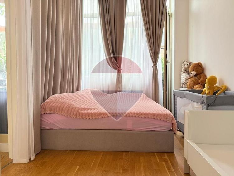 Apartament cu 2 camere semidecomandat, mobilat în Jiului