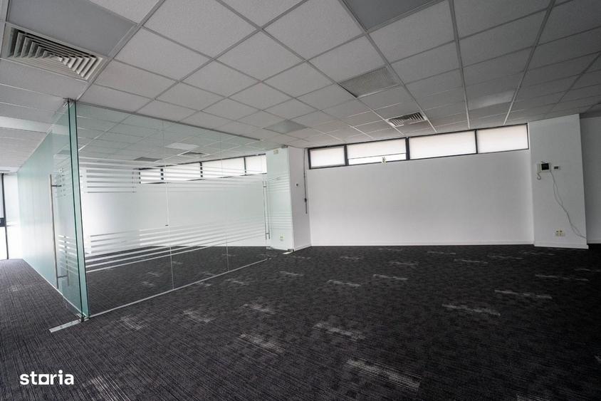 Spațiu comercial, de 815 mp, în Dudu