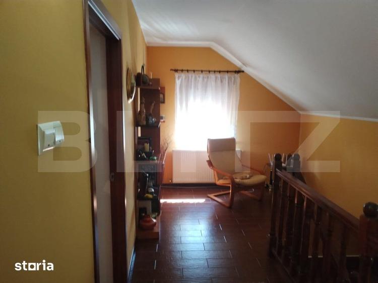 Casă cu 5 camere cu Teren 1241 Mp în Păulești
