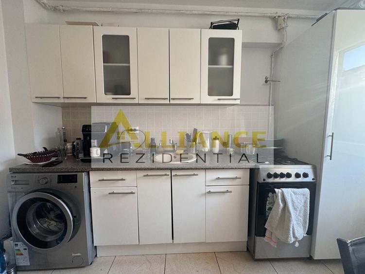 Metrou Dimitrie Leonida – 15-20 minute | 2 camere decomandat | Parcare - 11