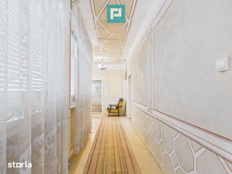 Casă cu 4 camere cu Teren 1473 Mp în Central