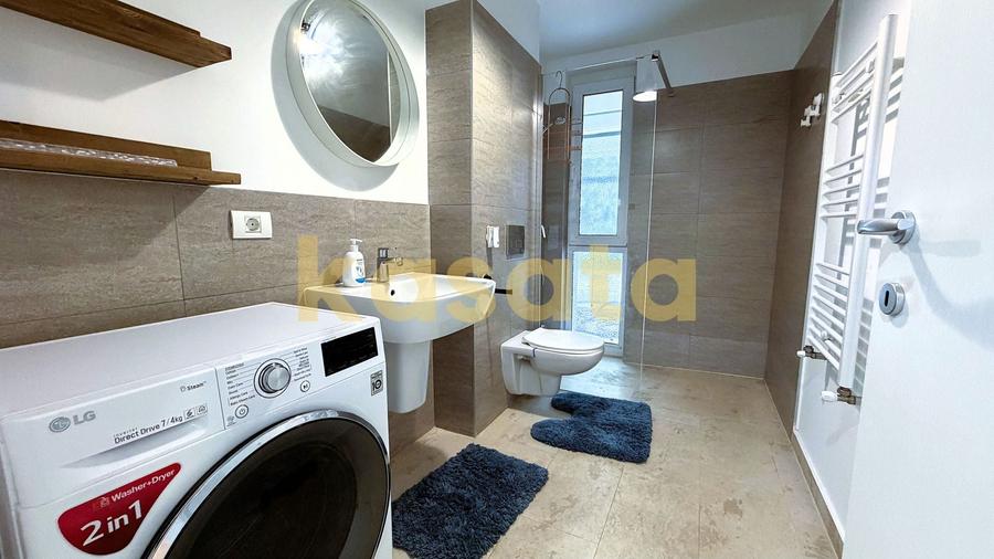 Apartament cu 3 camere semidecomandat, mobilat în Central