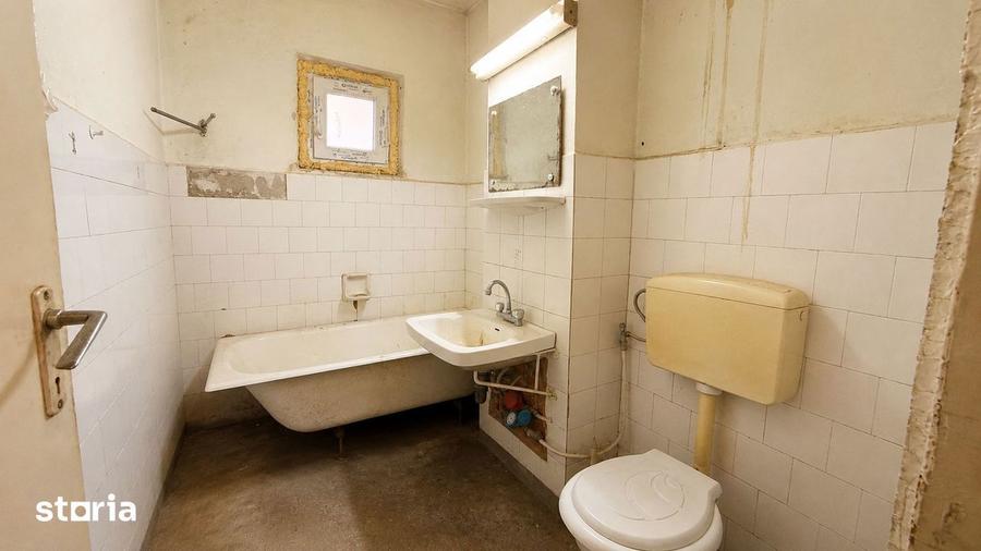 Apartament cu 3 camere decomandat în Șagului