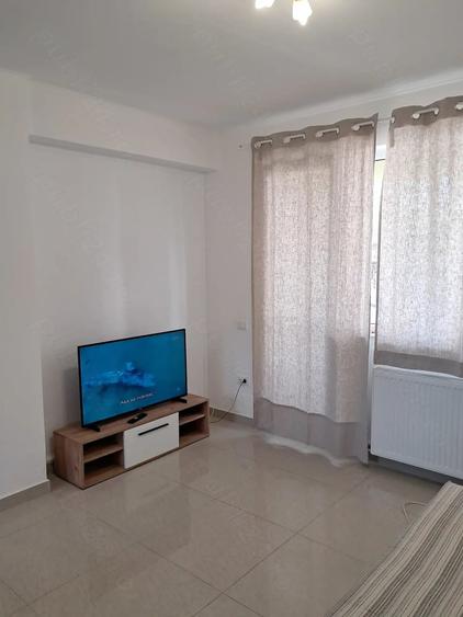 Apartament cu 2 camere decomandat în Anda