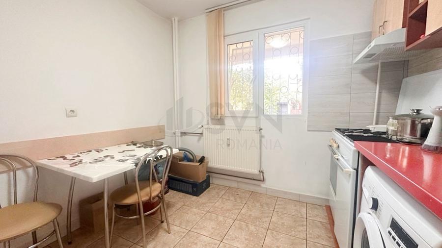 Apartament cu 2 camere semidecomandat, mobilat în Lacul Tei