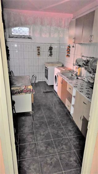 Apartament cu 2 camere decomandat în Micro 18