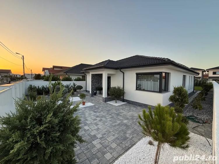 Casă cu 3 camere cu Teren 670 Mp în Central