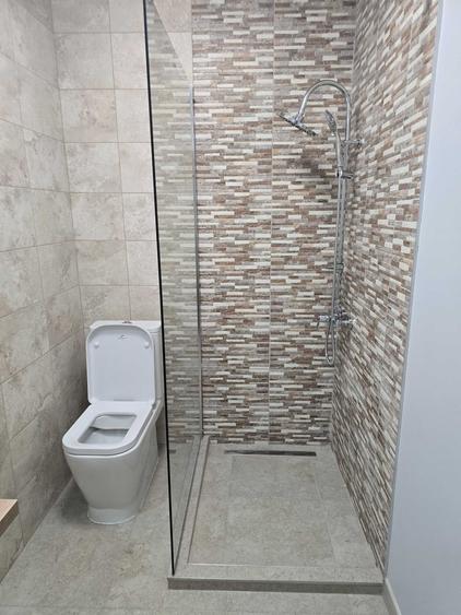 Casă cu 4 camere cu Teren 300 Mp în Central