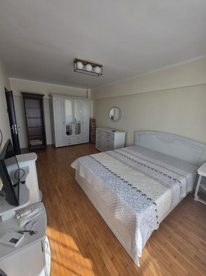 Garsonieră decomandată în Popoveni
