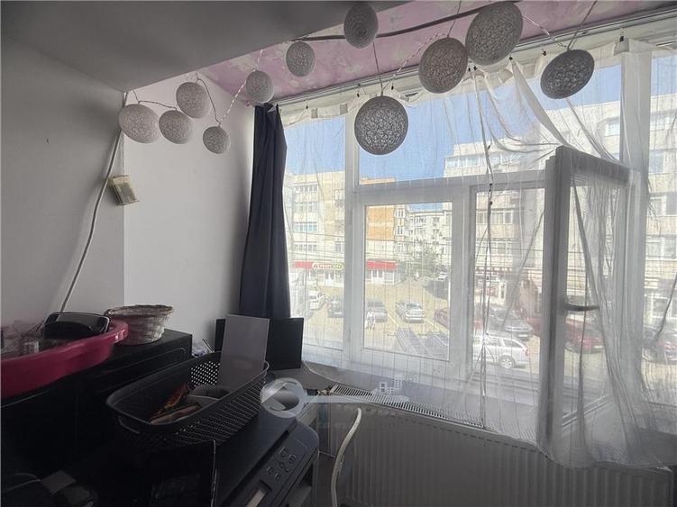 2 CAM GALATA BULEVARD, ET 1, DECOMANDAT,  2 BALCOANE - 34