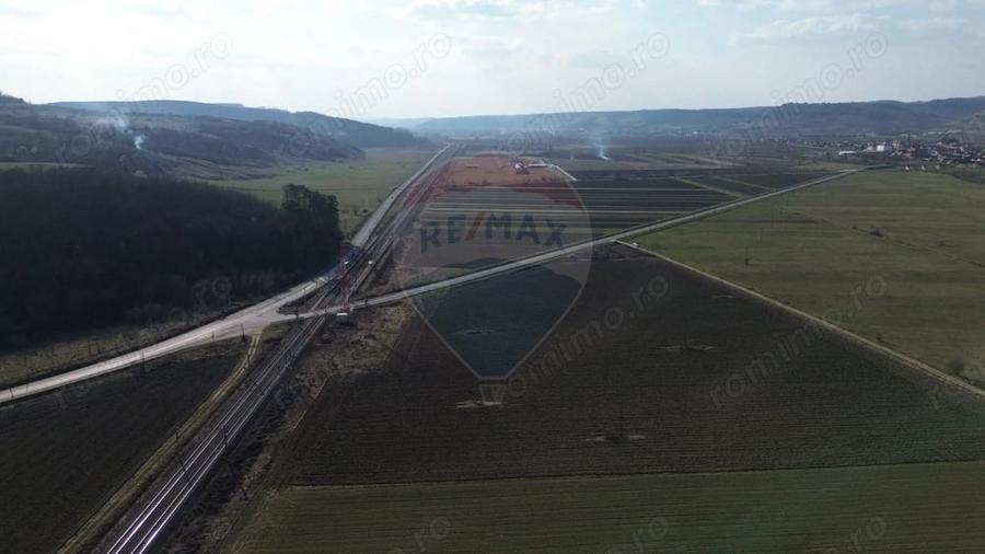 Teren de 19319 mp, în Hoghilag