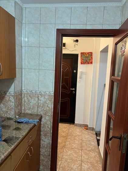 Apartament cu 3 camere în Tudor Vladimirescu