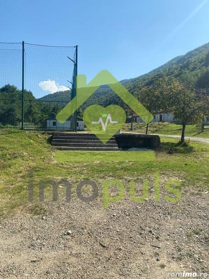 Casă cu Teren 400 Mp în Marga