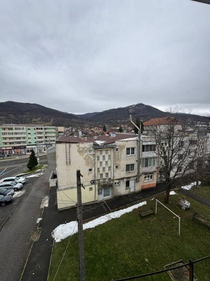 Apartament 49 mp, etaj 3/3, incalzire pardoseala, AC, Baia Sprie Lidl - 2