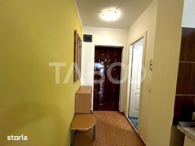 Garsonieră decomandată, mobilată în Broscărie