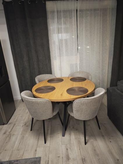 Apartament cu 2 camere decomandat în Rediu