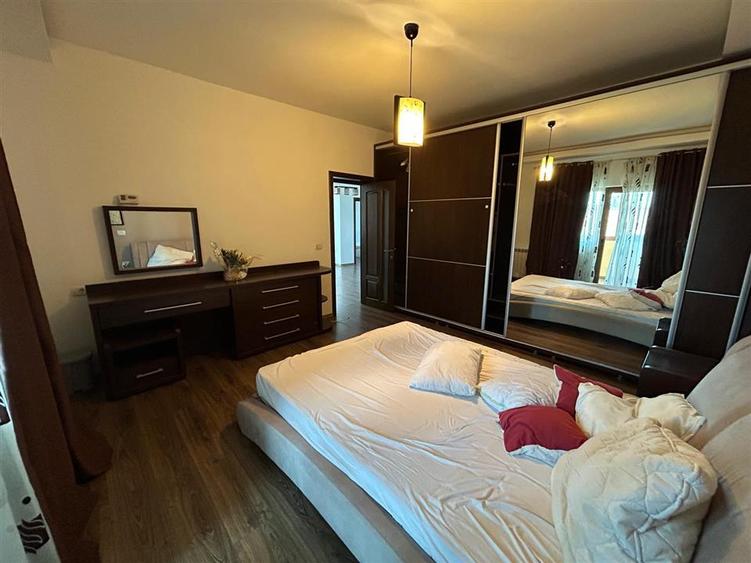 Apartament cu 3 camere decomandat, mobilat în Nord