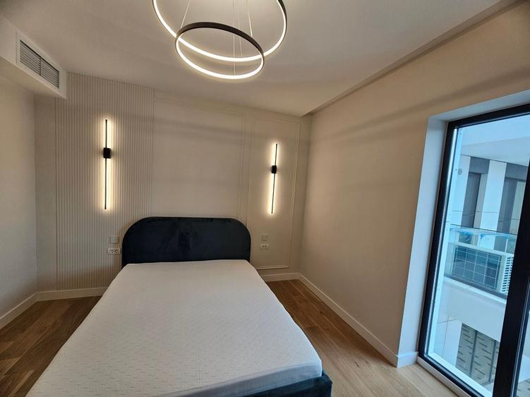 Apartament cu 3 camere decomandat în Băneasa