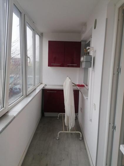 Apartament cu 2 camere decomandat în Berceni