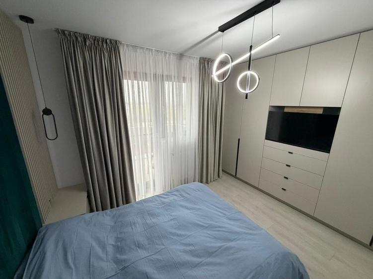 Apartament cu 2 camere decomandat, mobilat în Splaiul Unirii