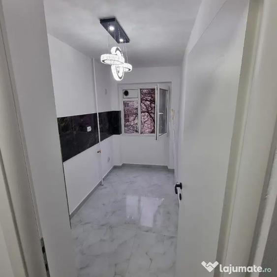 Vand apartament 2 cam. cf.2 et.2/4 suprafata 38mp nou renovat Piata Resita bloc reabilitat - 7