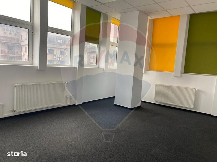 Spațiu comercial, de 995 mp, în Bucur Obor