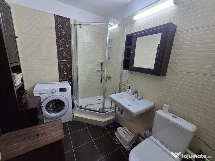 Apartament cu 2 camere decomandat, mobilat în P-ța Muncii