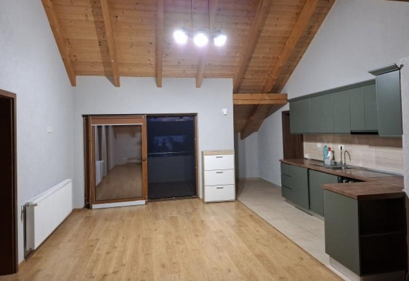 Casă cu 3 camere cu Teren 1000 Mp în Șimian