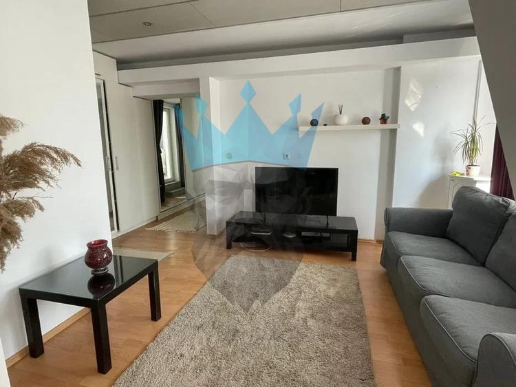 Apartament cu 2 camere semidecomandat, mobilat în Foișorul de Foc
