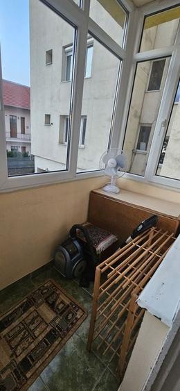 Apartament cu 2 camere semidecomandat în Dara
