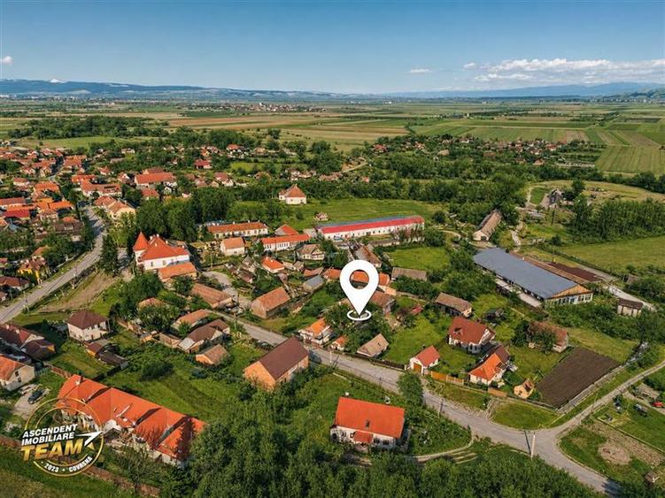 Spațiu comercial, de 483 mp, în Ilieni