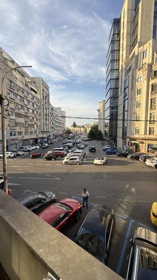 Apartament cu 2 camere decomandat în Calea Victoriei