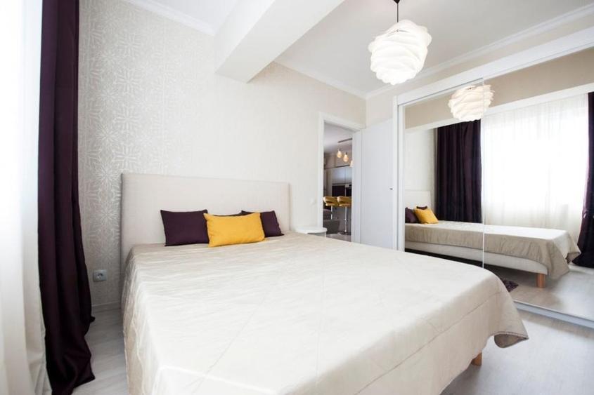 Apartament cu 2 camere semidecomandat în Central